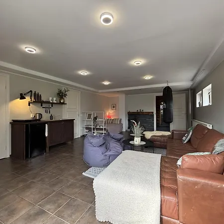 Maenni Apartment, Sauna, Grill & Cold Plunge * Pärnu